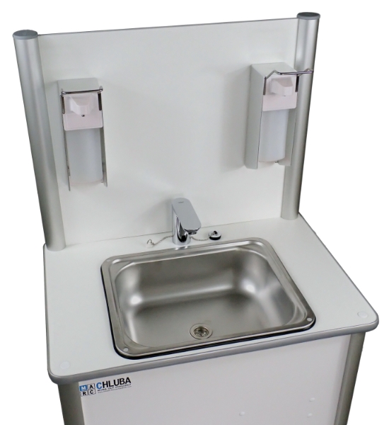 Mobile Wascheinheit mit Sensor-Mischarmatur zur berührungslosen Wasserentnahme